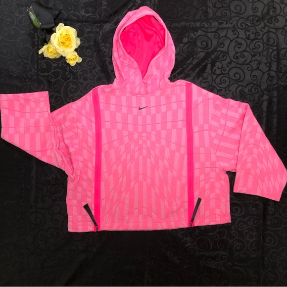 ⭐️NEW⭐️Nike Women Hoodies/Sustainable Materials - Picture 2 of 8